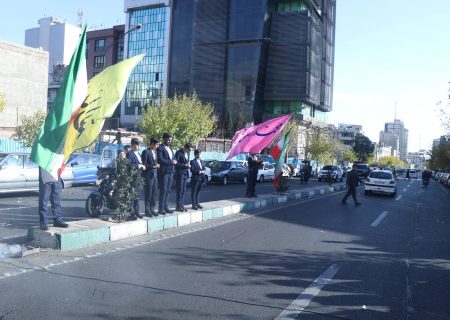 گزارش تصویری اجرای سرود خیابانی در هفته بسیج
