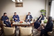 دیدار فرمانده حوزه مقاومت بسیج صندوق بازنشستگی فولاد با خانواده شهید صندوق به مناسبت دهه فجر