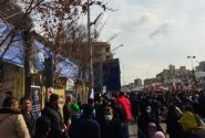 گزارش تصویری حضور راه پیمایان ۲۲ بهمن در غرفه صندوق بازنشستگی فولاد- قسمت اول